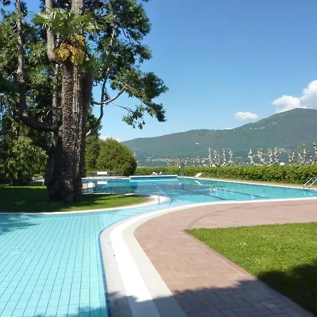 Hermitage Le Primule アパート